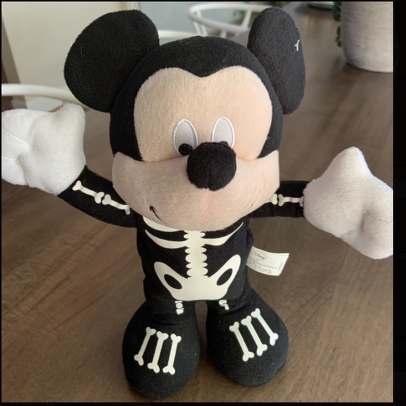 Disney Mickey Mouse Halloween Moving Plush - Picture 2 of 4